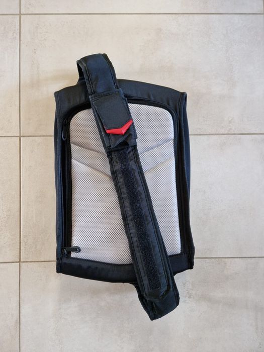 Plecak teczka neseser usztywniany na laptopa nie używany.