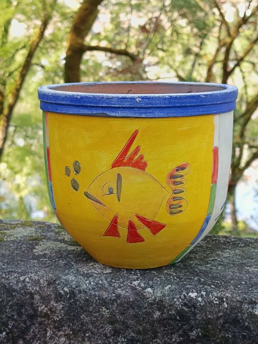 Vaso artesanal com motivos portugueses (pintado à mão)