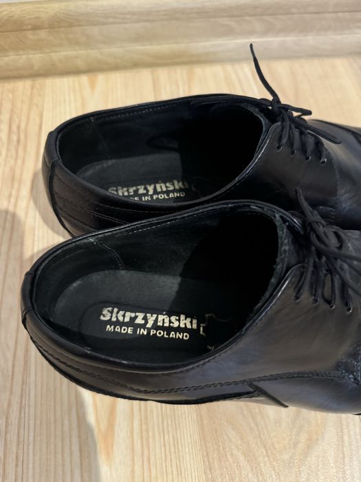 Buty męskie,  całe ze skóry naturalnej rozmiar 42