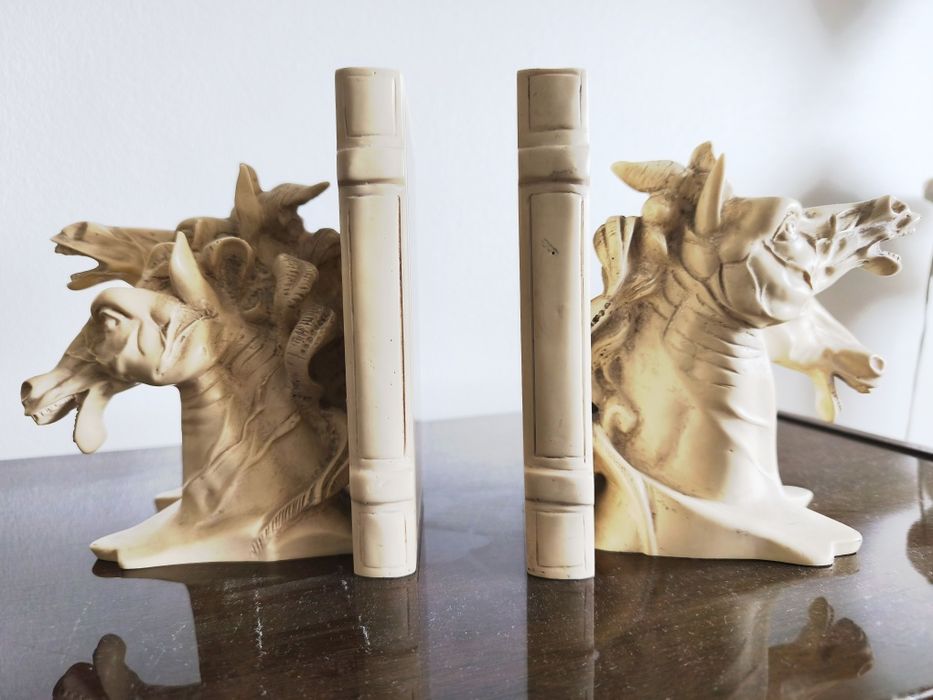 Suporte/apoio para livros