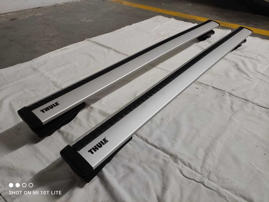 Barras de Tejadilho + Suporte de Fixação THULE