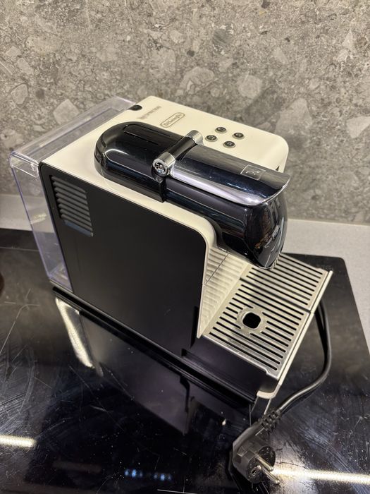 Ekspres do kawy DeLonghi