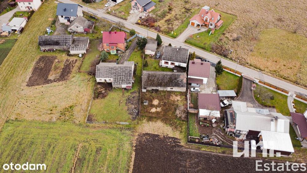 Dom wolnostojący/ Zabudowania/ Drwinia/Bochnia