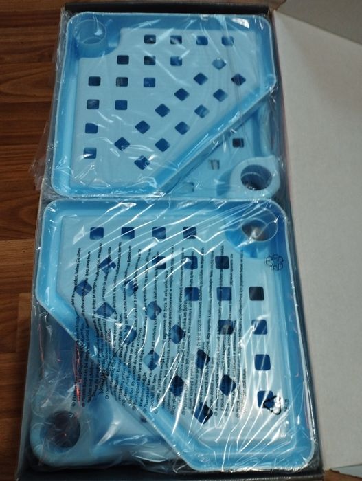 Поличка для ванної кімнати на распорці