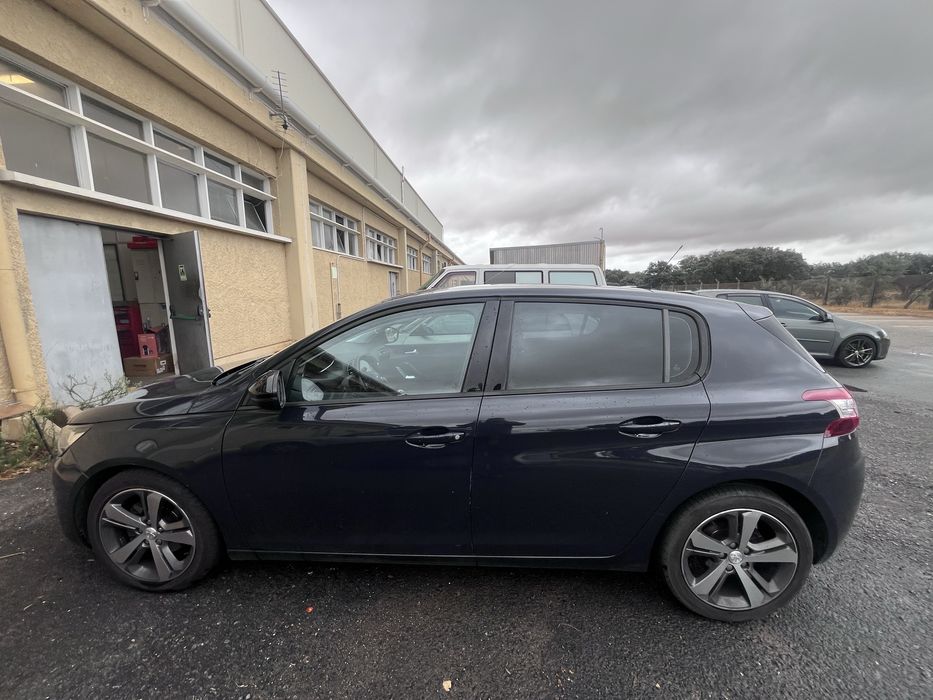 Peugeot 308 1.6BlueHDI 120CV — photo 5