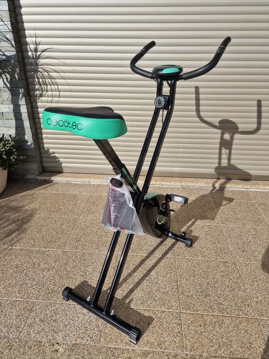 bicicleta de exercício dobrável MERACH MR-S15.
