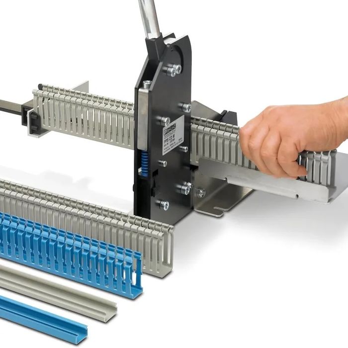 Резак Phoenix Contact для греб.лотка, кабель-канала