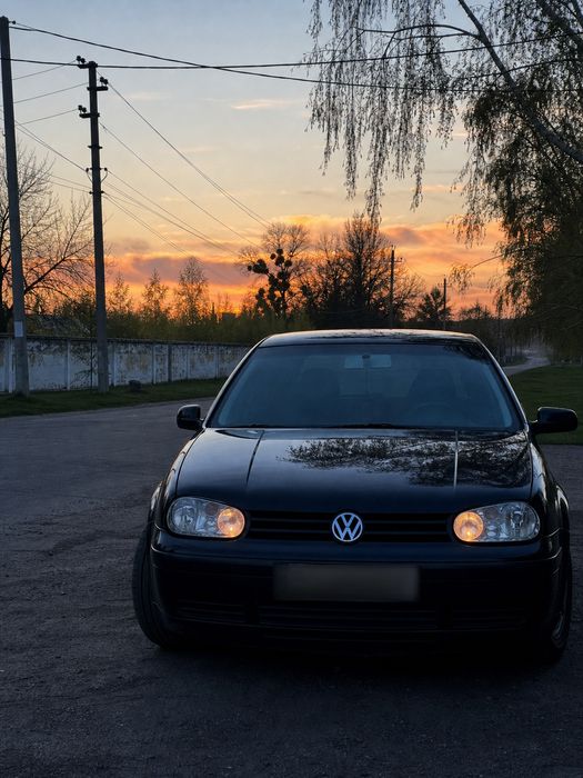 Продам Volkswagen golf 4