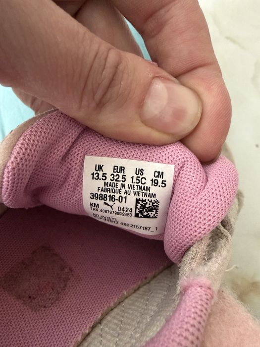 Продам взуття на дівчинку