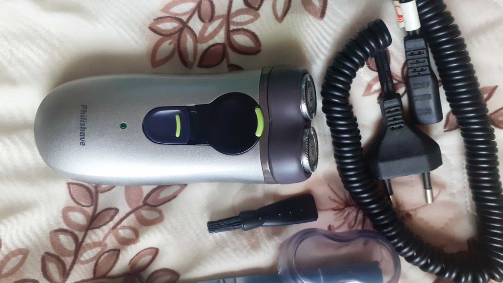 Электрическая бритва PHILIPS Philishave HQ-481