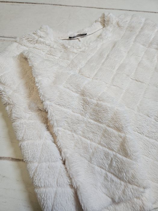 Sweter damski pluszowy ciepły kremowy zara r.M