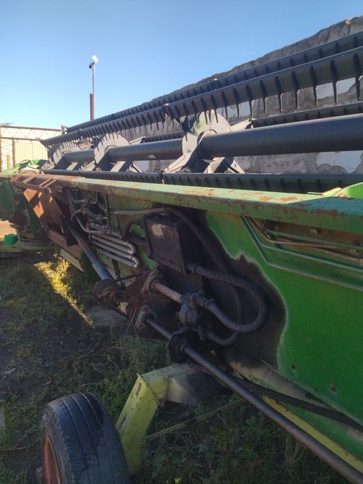 Жатка флекс Джон дір переобладнана під мега208 подробиці по телефону