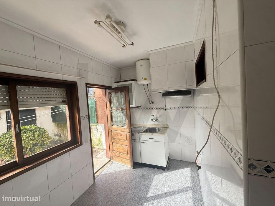 T2+1 com Terraço em Rio Tinto – Excelente Potencial de Valorização