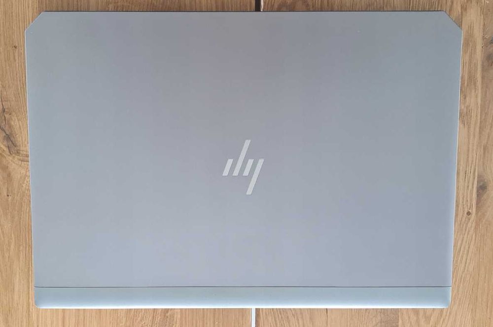 Laptop HP ZBook 15 G6 15,6"|i7-9850H |Quadro RTX 3000|32GB RAM|512GB