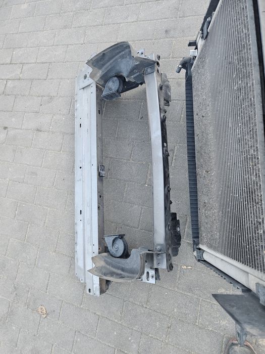 Belka chlodnice wentylator Jaguar F-Pace 2.0D