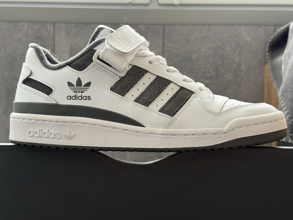 Чоловічі кросівки Adidas Forum Low