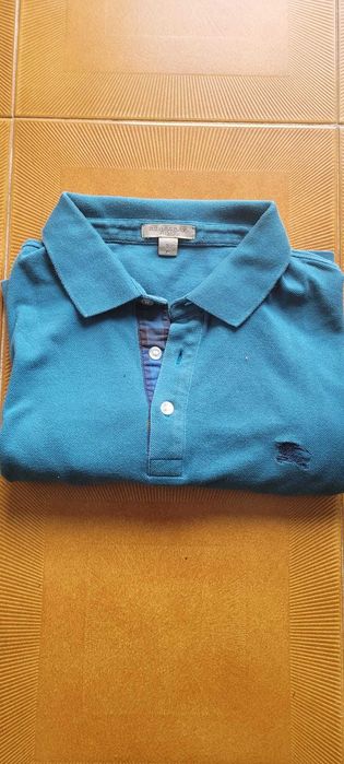 Polo Burberry (Azul Turquesa)