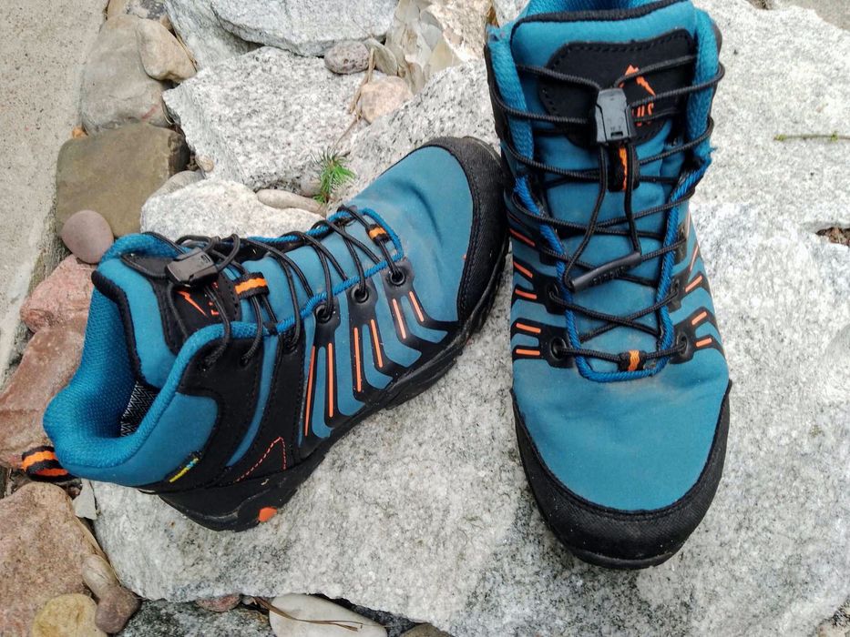 Młodzieżowe buty trekkingowe Elbrus wodoodporne/ softshsell, wysokie