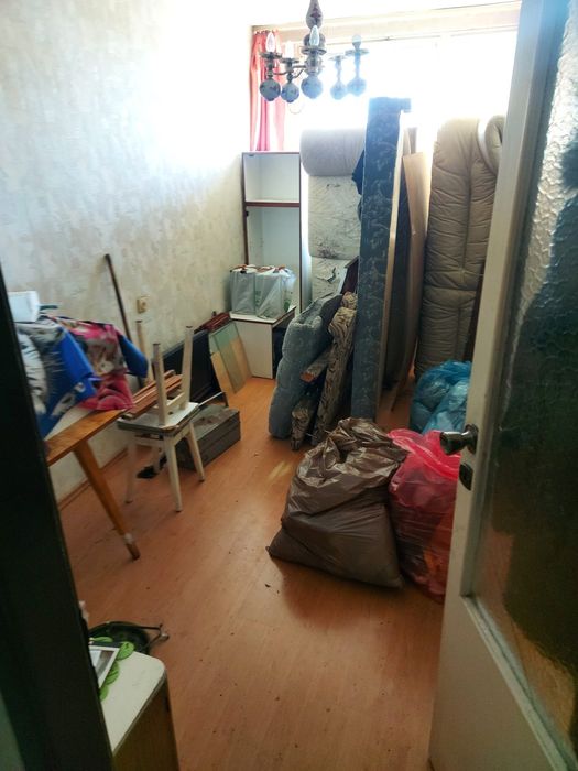 Opróżnianie Mieszkań Domów Strychów Piwnic Garaży Wywóz Śmieci