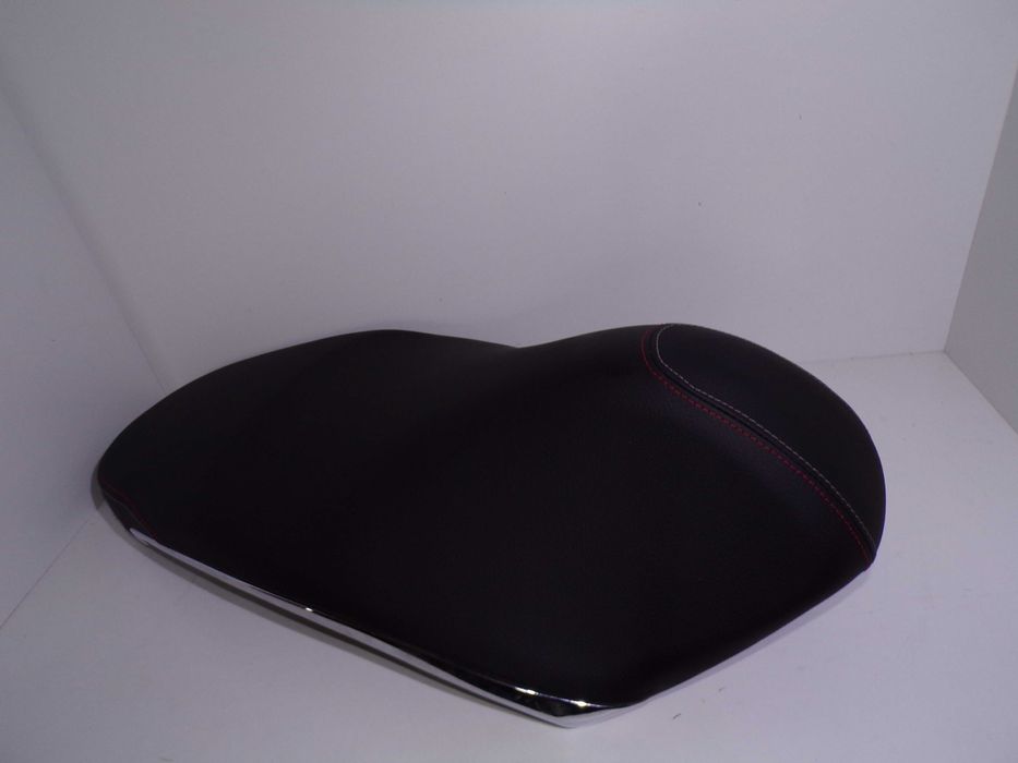 Siedzenie Kanapa + listwy Chrom Piaggio Liberty 50/125cc Nowy Model