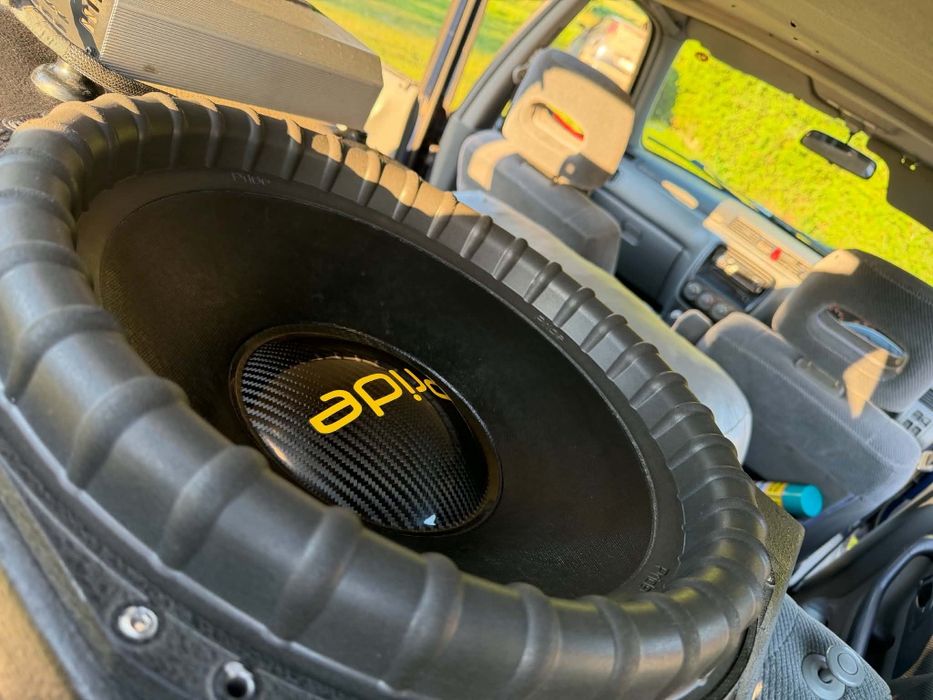 Subwoofer pride sv3 18 + wzmacniacz i skrzynia +2 pakiet lto40 ah