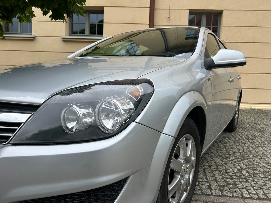 Opel Astra H 1,7 CDTI 2012