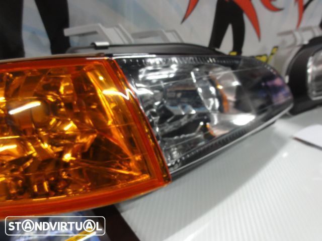 Farois frontais Honda civic 92-95 4 portas EG8, EG9, EH8, EH9 euro look  Fundo + piscas frontais