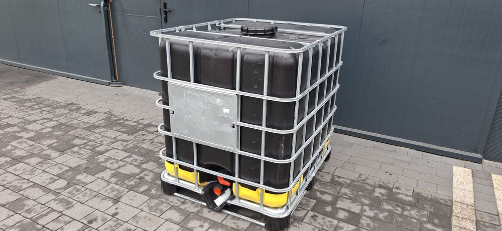 Mauzer  1000 l na wodę paliwo czy budowę