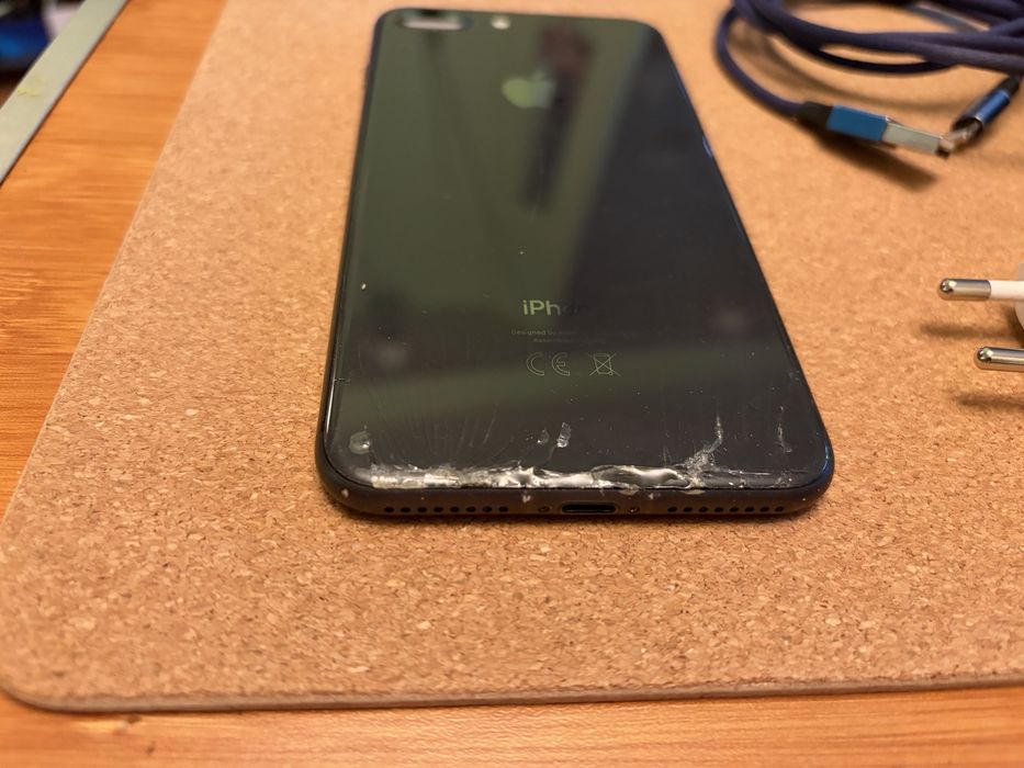iPhone 8 Plus 64GB | АКБ 100% | Повний комплект