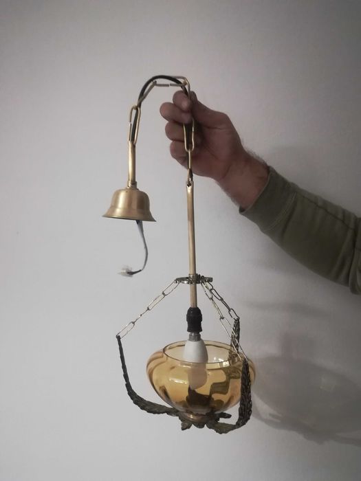 Candeeiro de tecto antigo