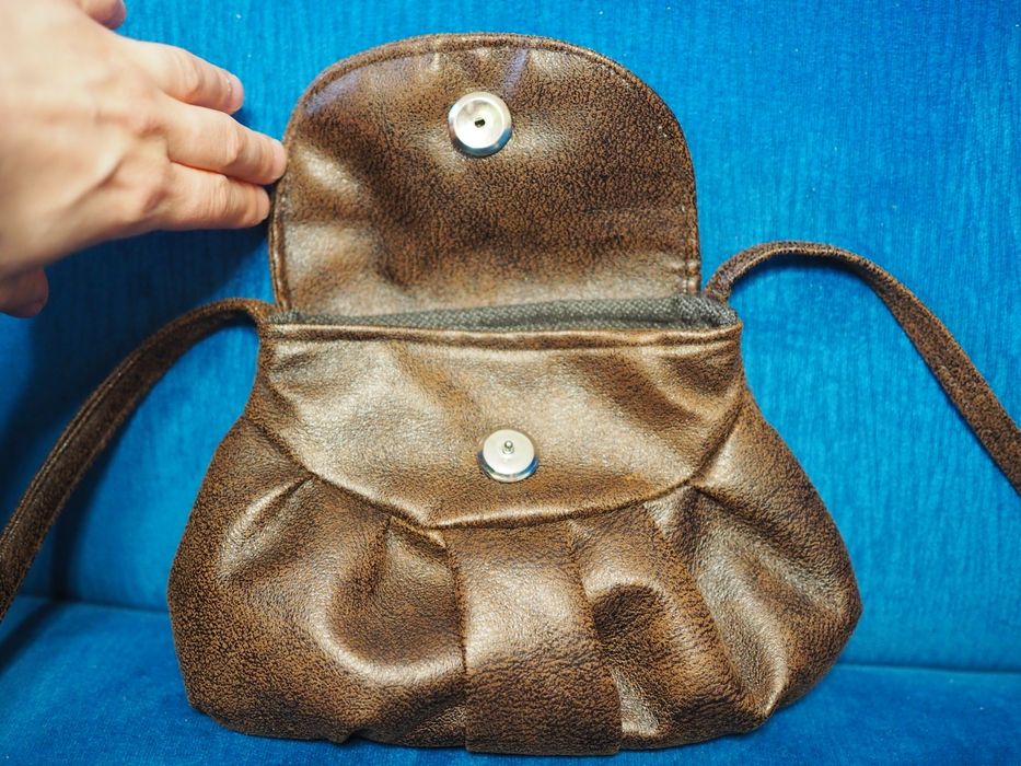 Mała torebeczka z kokardką