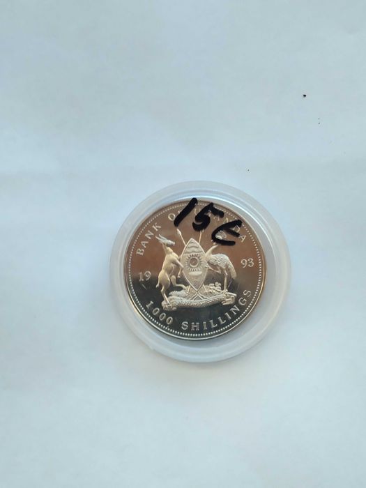 3 Moedas Um Dolar1921 Uma 500 Réis Car.I 1899 Out 1000 Shilings