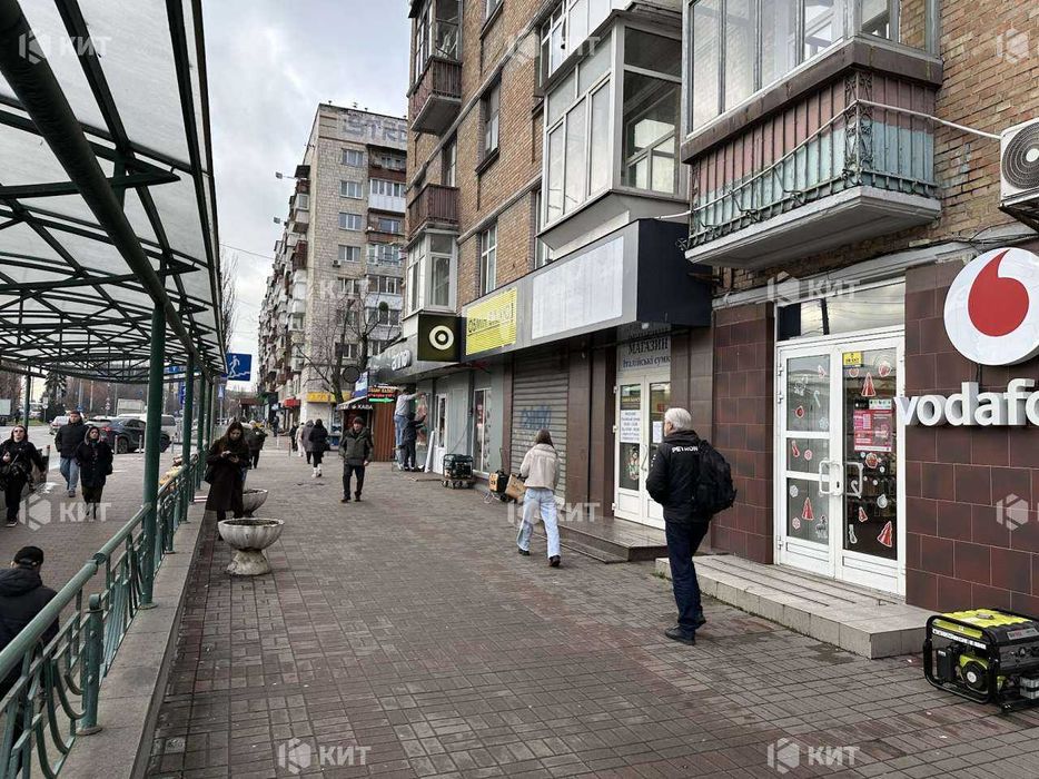 Оренда! Фасадне приміщення пр-т Повітрофлотський, 125 м2