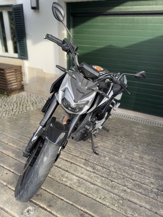 Moto FK Motors street fighter 125cc