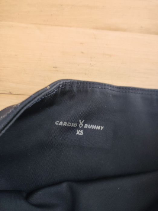 Legginsy Cardio Bunny XS czarno-złote