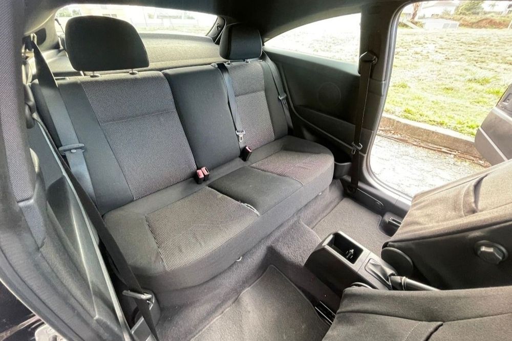 Opel Astra GTC 1.7 Isuzo de 2006