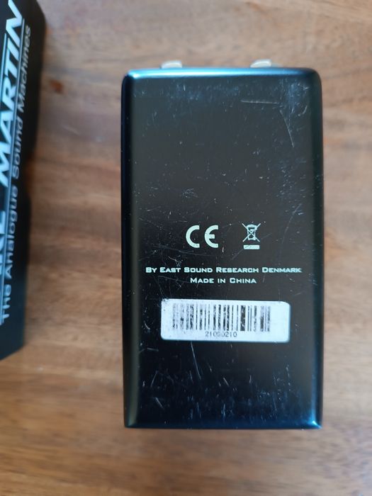 Carl Martin purple moim fuzz vibe