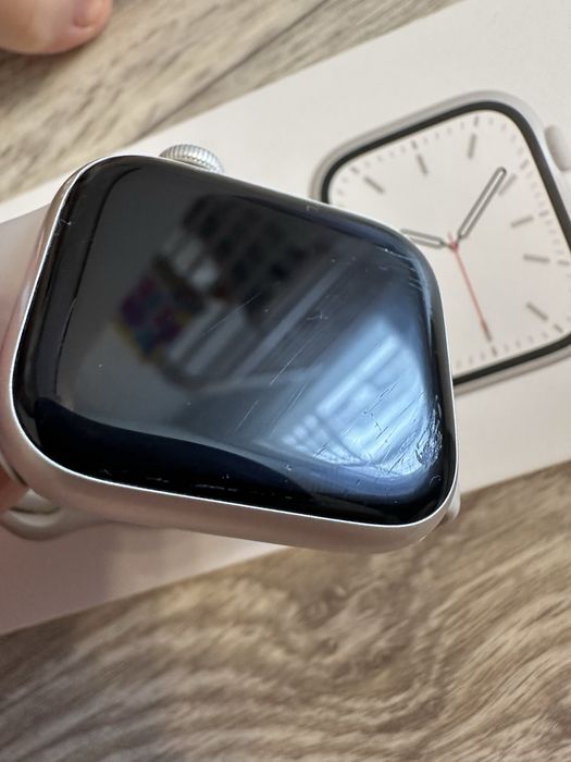 Оригінальні Apple Watch Series 7 GPS 41 mm бежеві