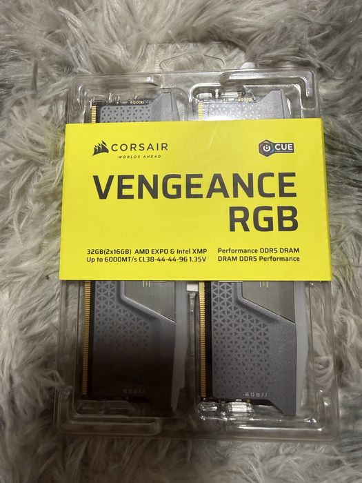 RAM Corsair Vengeance RGB DDR5 32GB (2x16GB) 6000MHz CL38 (AMD EXPO & Intel XMP)
