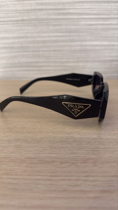 Oculos de sol Prada