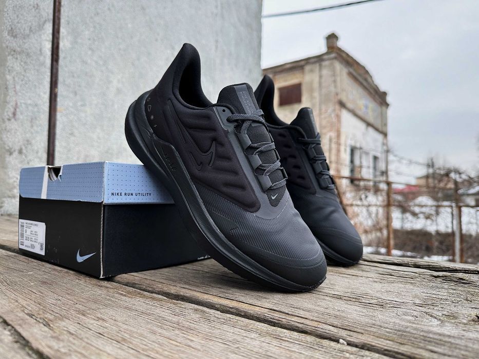 Мужские кроссовки Nike Air Winflo 9 Shield DM1106-007 черные Оригинал
