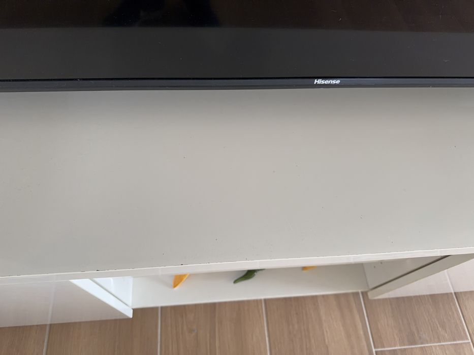 Móvel TV IKEA BYÅS branco brilho – muito bom estado