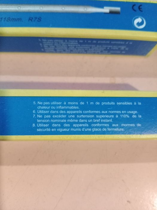 Conjunto de 2 lâmpadas de halogéneo