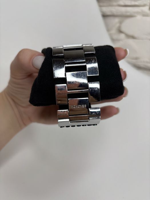 Жіночий стильний наручний годинник Seconda Sexy Swarovski