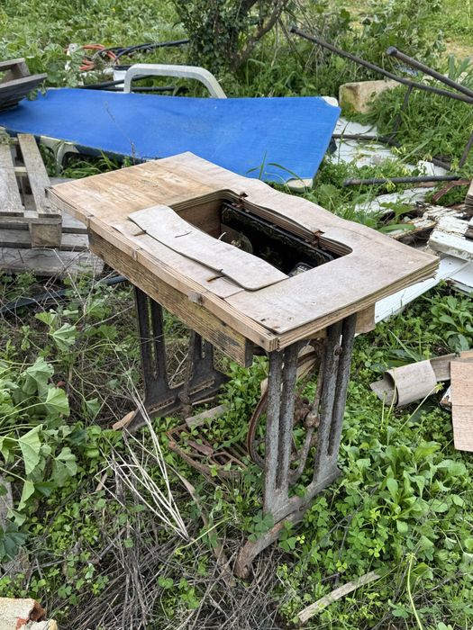 Maquina de costura singer