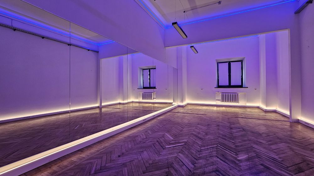 2 хв МАЙДАН Оренда Танцювальних Залiв. Хрещатик