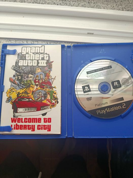 Conjunto 5 jogos comando e cartão de memória ps2