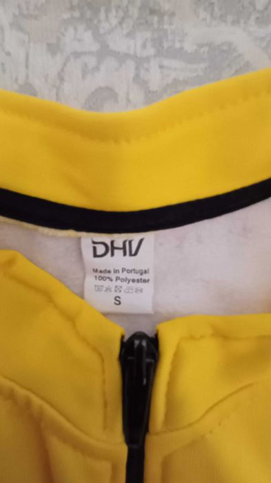 Casaco Desportivo DHV Amarelo e Preto – CCDBA – Tamanho S