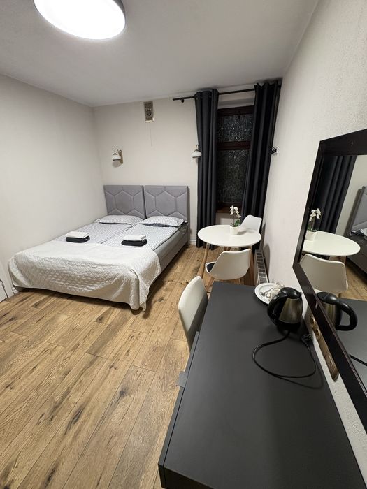 Mam do wynajecia duzy pokoj z lazienka w Dolnym Sopocie