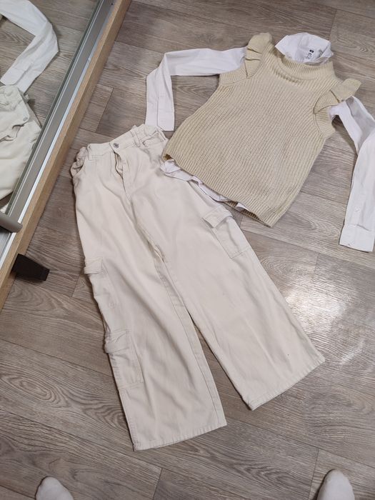 Костюм на дівчинку фірми h&m